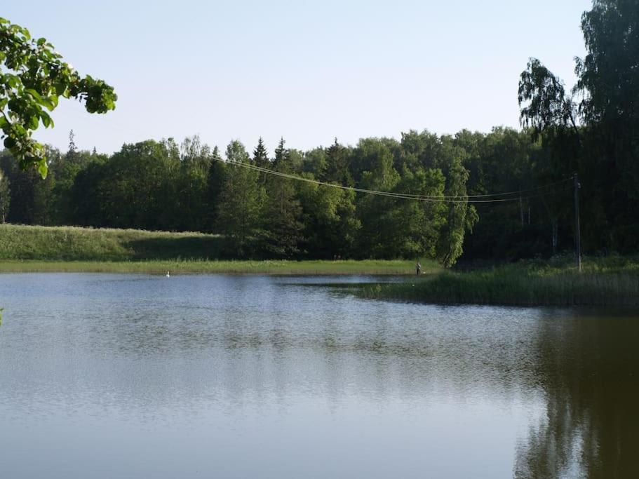 Upmali Hotel Tērvete Buitenkant foto